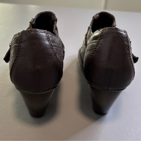 BARETRAPS ANKLE BOOTS brown woman’s size 7 - Picture 9 of 11